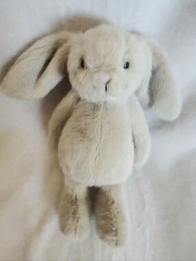 Jellycat Wheat Flufflet Bunny 🐇